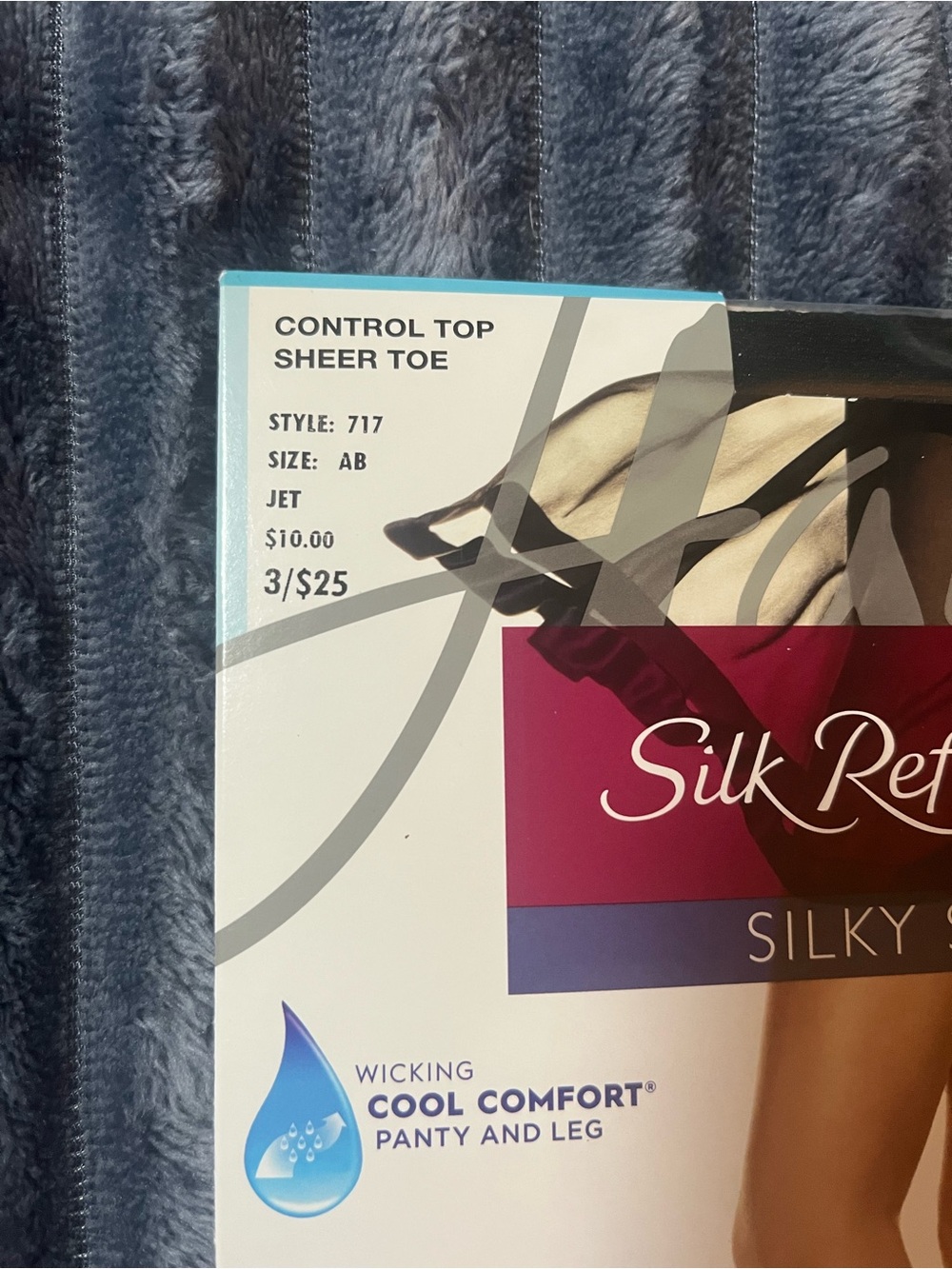 Silky Sheer Toe Control Top Pantyhose in Jet Black, size AB